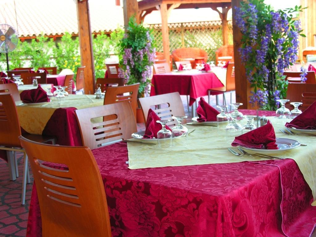 Sa Rocca Sport E Resort Guspini Exterior photo